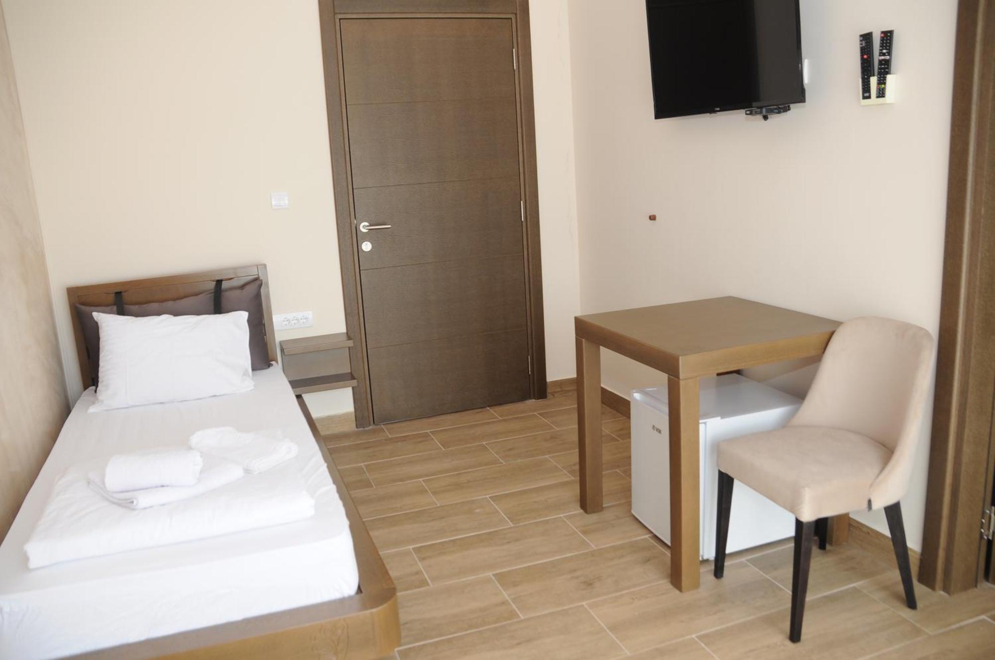 Sobe Sova Kikinda Hotel Exterior photo